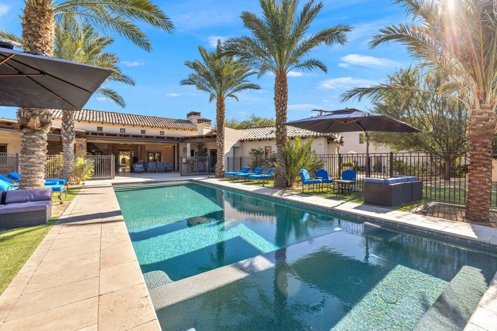 VenueTen property